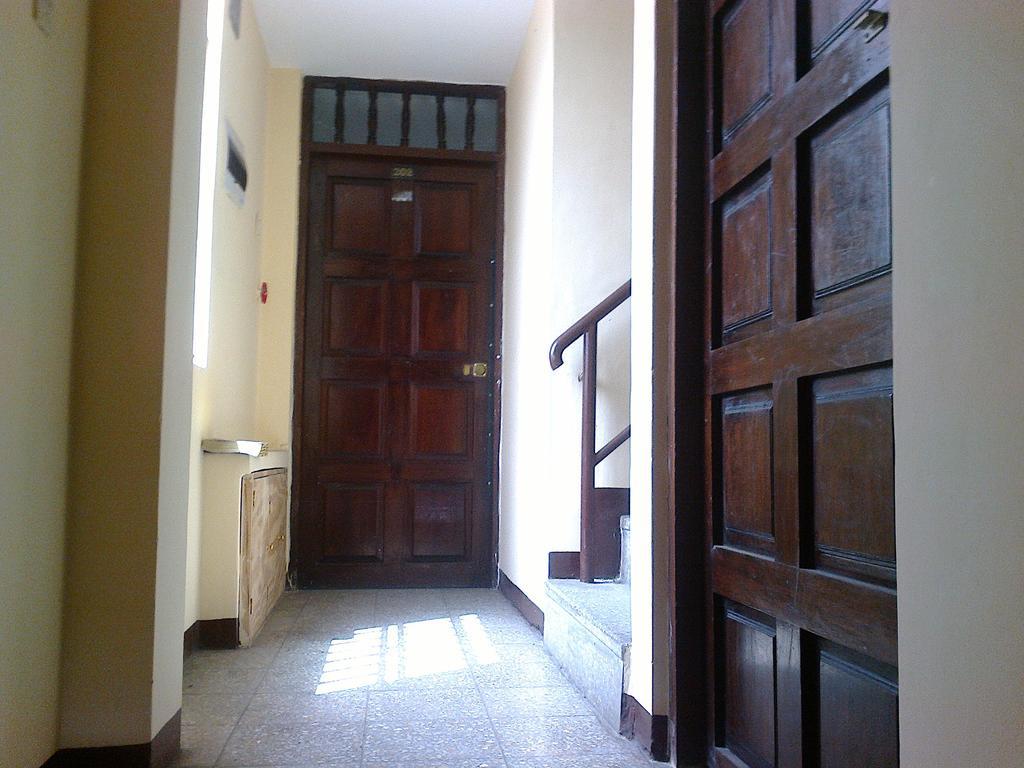Strenua Santa Maria Suites Trujillo Extérieur photo