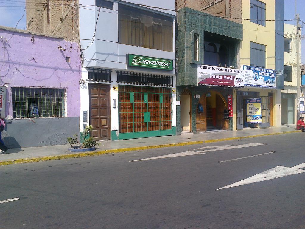 Strenua Santa Maria Suites Trujillo Extérieur photo