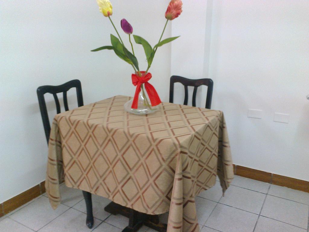 Strenua Santa Maria Suites Trujillo Extérieur photo