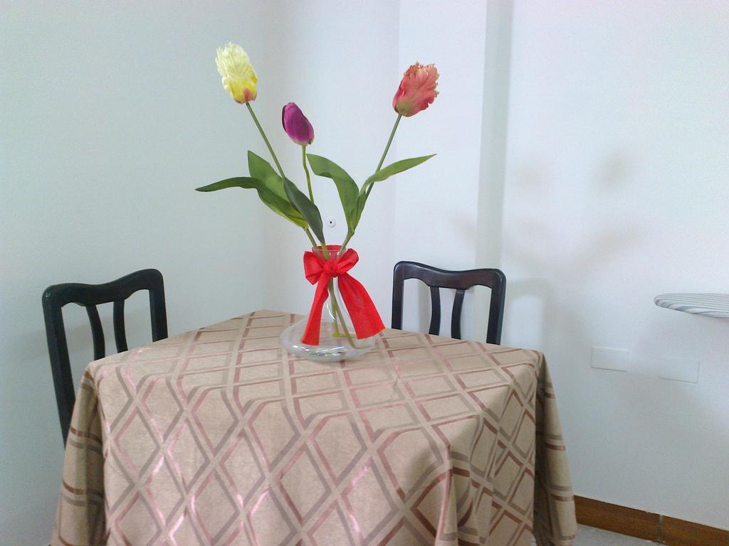 Strenua Santa Maria Suites Trujillo Extérieur photo