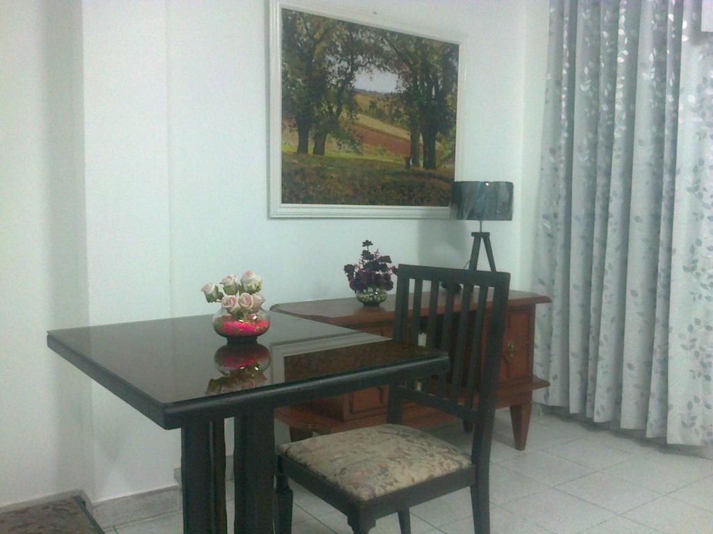 Strenua Santa Maria Suites Trujillo Extérieur photo