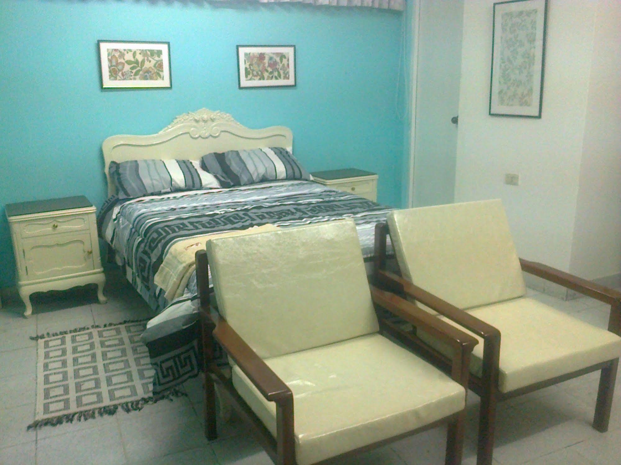 Strenua Santa Maria Suites Trujillo Extérieur photo