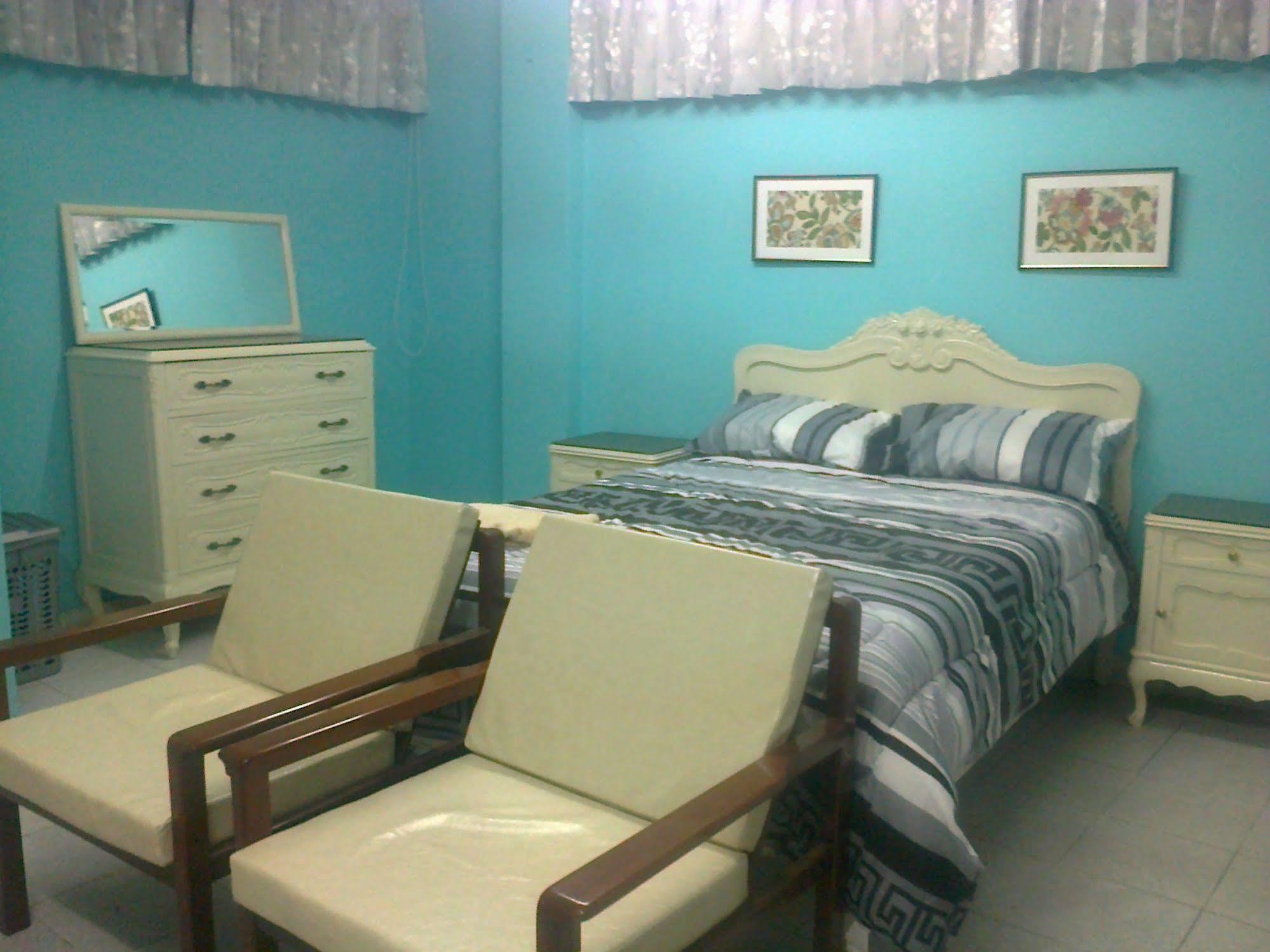 Strenua Santa Maria Suites Trujillo Extérieur photo